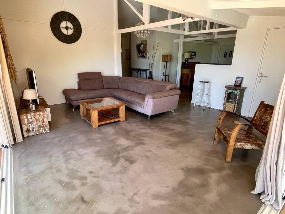 Villa Bourbon De Charme سان جيل لي بان المظهر الخارجي الصورة